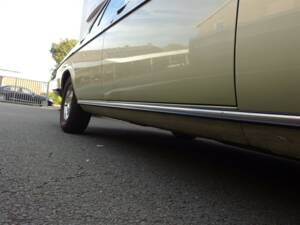 Image 25/95 de BMW 2500 (1977)