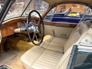 Image 6/28 of Jaguar XK 120 FHC (1953)
