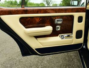 Image 38/50 of Rolls-Royce Silver Spur III (1995)