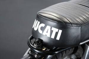 Image 38/50 of Ducati 750 GT (1972)