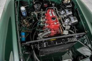 Image 39/50 de MG MGB GT (1966)