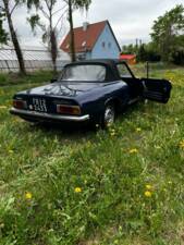 Immagine 11/14 di Alfa Romeo Spider 1300 Junior (1972)