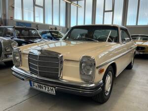 Bild 26/43 von Mercedes-Benz 280 CE (1973)