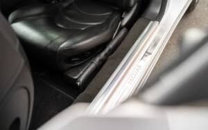 Bild 24/37 von Jaguar XKR (2001)