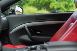 Bild 32/50 von Maserati GranTurismo 4.2 (2008)