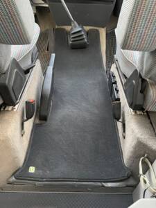 Bild 69/98 von Volkswagen T3 Westfalia 1.6 TD (1990)