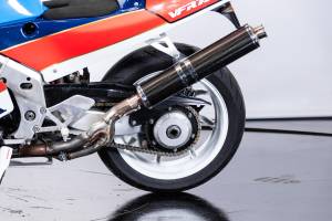 Image 11/48 of Honda DUMMY (1997)