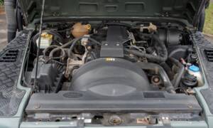 Image 5/50 de Land Rover Defender 110 Crew Cab SE (2010)