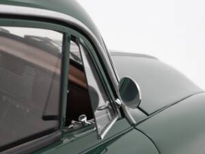 Image 17/24 of Goliath 700 (1955)