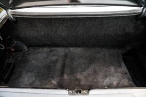 Image 35/40 of Mercedes-Benz 450 SL (1977)