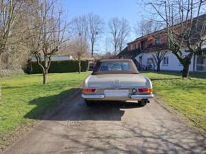 Bild 6/29 von Mercedes-Benz 280 SL (1969)