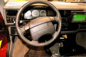 Afbeelding 9/12 van Volkswagen T4 Caravelle 2.5 Syncro (1995)