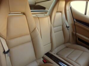 Bild 75/99 von Porsche Panamera Turbo (2009)