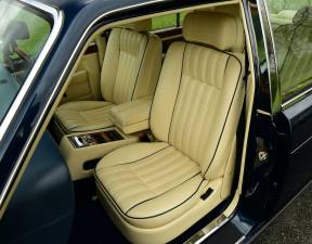 Image 32/50 of Rolls-Royce Silver Spur III (1995)