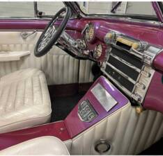 Bild 54/89 von Buick 50 Super Convertible (1947)