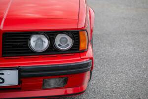 Image 15/50 of BMW M 635 CSi (1989)