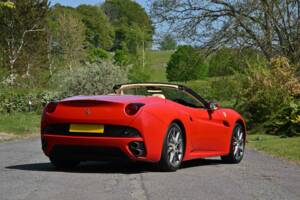 Afbeelding 30/50 van Ferrari California (2011)