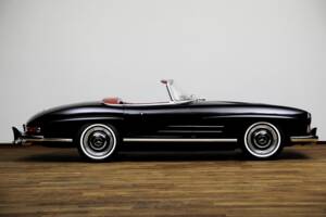 Image 8/29 of Mercedes-Benz 300 SL Roadster (1959)