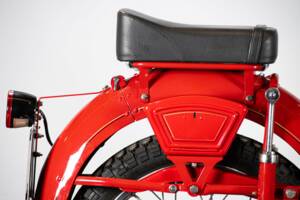 Imagen 11/50 de Moto Guzzi DUMMY (1952)