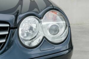 Image 41/45 de Mercedes-Benz SL 350 (2003)