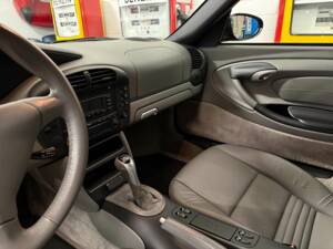 Bild 11/21 von Porsche Boxster (2003)