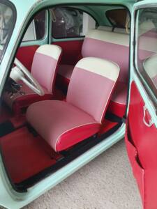 Image 2/8 de FIAT 600 D (1961)
