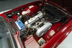 Image 4/19 of Triumph TR 6 (1974)