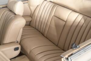 Bild 29/42 von Mercedes-Benz 280 SE 3,5 (1971)