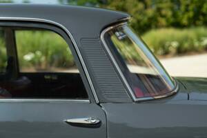 Image 12/49 of FIAT 1100 R (1966)
