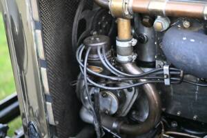 Image 44/50 de Bentley 4 1/2 Litre (1928)