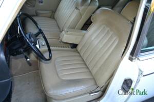 Imagen 23/50 de Rolls-Royce Silver Wraith II (1979)