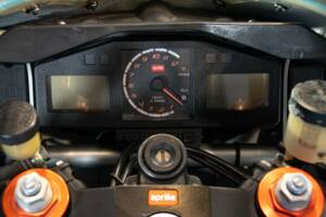 Image 37/50 de Aprilia DUMMY (2002)