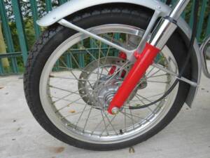 Bild 32/44 von Honda Dream 50 (1997)