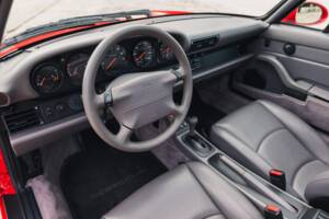 Imagen 25/37 de Porsche 911 Carrera (1995)
