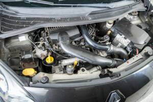 Bild 36/41 von Renault Twingo 1.2 16V (2008)