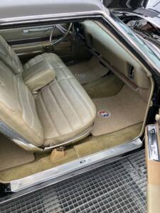 Bild 5/26 von Buick Electra 225 (1968)