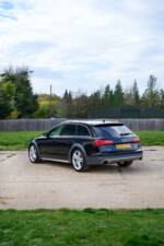 Image 24/50 of Audi A6 3.0 TFSI allroad quattro (2013)
