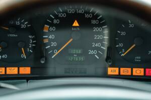 Image 28/54 of Mercedes-Benz 500 SEL (1992)