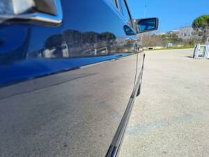Image 24/50 of Mercedes-Benz 300 SE (1990)