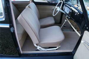Image 13/50 of Volkswagen Beetle 1200 Standard "Oval" (1955)