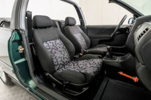 Image 21/50 de Volkswagen Golf III Cabrio 1.8 (1998)
