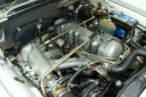 Image 22/30 of Mercedes-Benz 250 SE (1966)