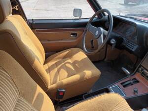 Image 5/8 de Opel Commodore 2,8 GS (1973)