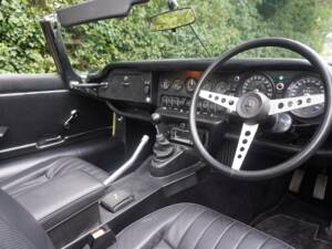 Bild 8/21 von Jaguar E-Type V12 (1972)