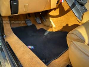 Image 56/100 de Alfa Romeo 2.0 Spider (1993)