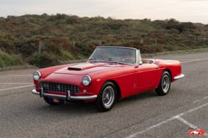 Image 7/30 de Ferrari 250 GT Cabriolet Pininfarina (1961)