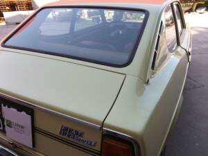 Image 43/50 of FIAT 128 Sport Coupe (1974)