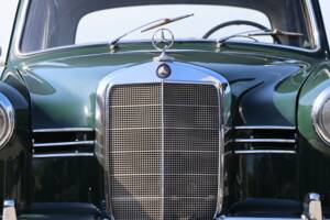 Image 6/50 of Mercedes-Benz 180 D (1958)
