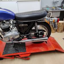 Image 6/10 de Triumph TR 7 V Tiger 750 (1973)