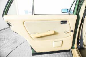 Afbeelding 35/50 van Mercedes-Benz 300 D (1978)